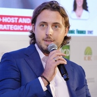 Louis Booth