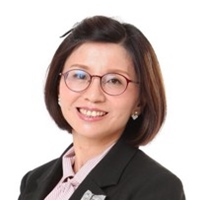 江美齡