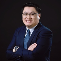 劉育誠 (小劉老師)