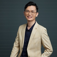 Charlie 黃程郁
