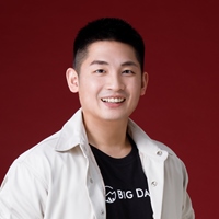 王呈隆 數據分析師