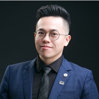 石罡宇
