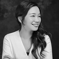 電商創業闆娘Monica