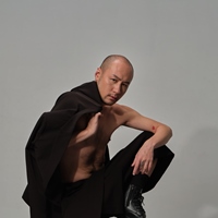 拉維斯・基谷 Lawis Gigu