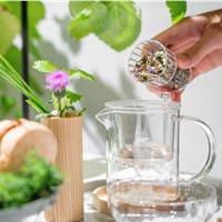 CNSalon 火山口下的花茶店