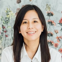 黃怡穎 Ms. Catherine Huang