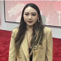 Lisa Zhang（導遊）