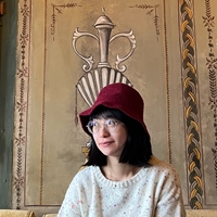 Hui-Fang（主持人）