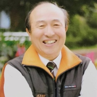 曾金茂(總務主任)