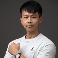 Mr. Trainer Eric