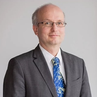 Dr. Markus  Engelhard