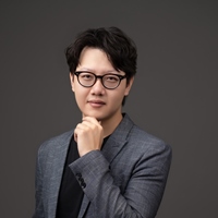 Chien Lee