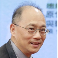 吳密察