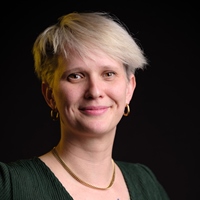 露絲格羅斯讓Luce GROSJEAN