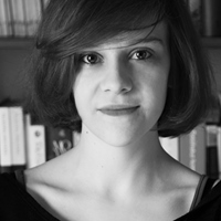 奧加波布羅絲卡 OLGA BOBROWSKA