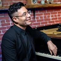 Damian A. Garcia 德敏恩·埃·加西亞