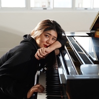 王絲涵 / 鋼琴