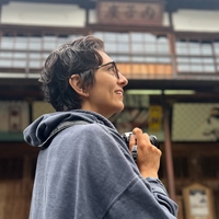 Lillygol Sedaghat 賽莉莉