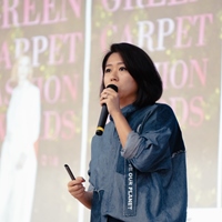 陳冠百󠀠 ( Kuan )