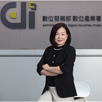 黃雅萍 數發部數產署主秘