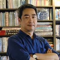 邱建一