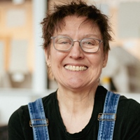 凱倫·D·貝克威斯 (Karen D Beckwith)