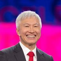 康希牧師 Pastor Kong