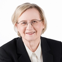 Dr.  Frances Richmond