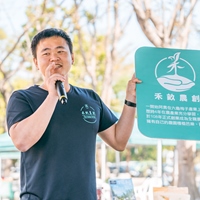 李立貴 