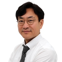Dr Woohyun Kim