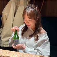 MOMO （何婉如）