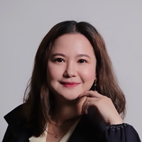 Leslie 唐凌志