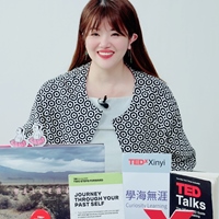 策展人 __ Dawn Chang