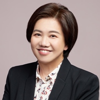 梁秀雯 Iris Leung