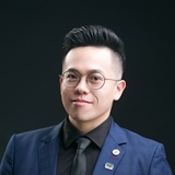 石罡宇