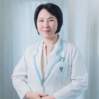 林維君