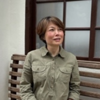 李綵 