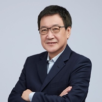 費鴻泰