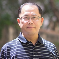 石隆盛
