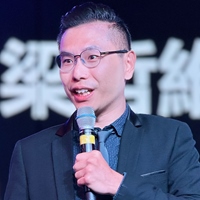 梁哲維