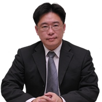 劉憶先