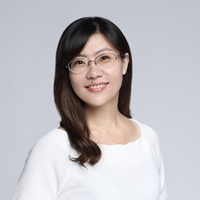 李依親