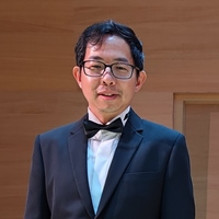 邱翊