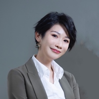 柯中甯 (Kay Ko)