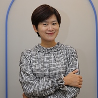 羅怡君