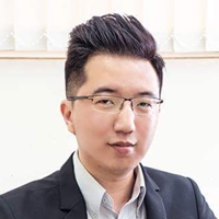 吹著魔笛的浮士德