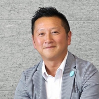 渡邉 賢一