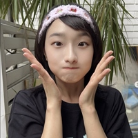 對我Amy啦!