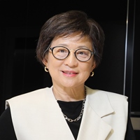 洪麗寗 Emily Hong