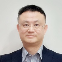 朱岳中